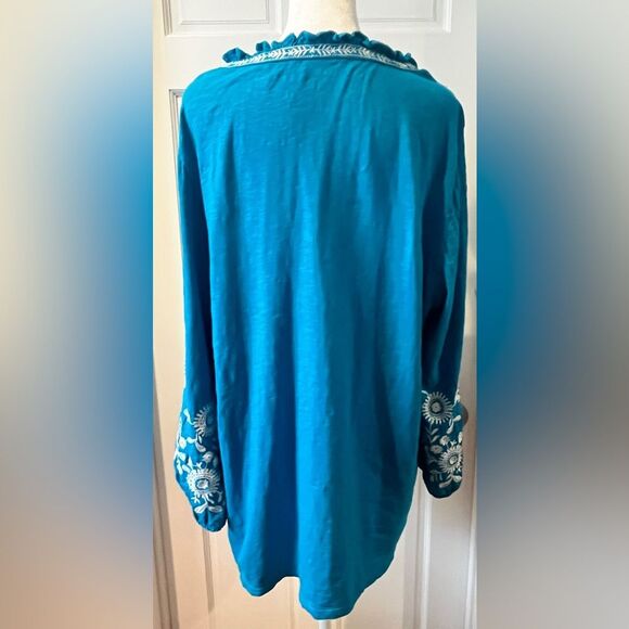 Talbots Embroidered Floral Blouse 3/4 Sleeves Blue White Size XL 100% Cotton - Picture 3 of 7